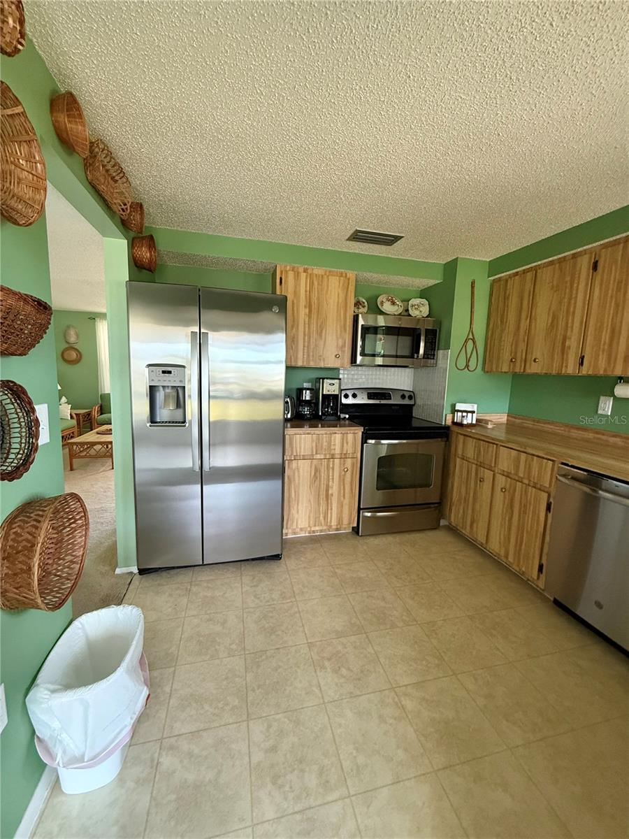 12884 BACCHUS RD, PORT CHARLOTTE, FL, 33981