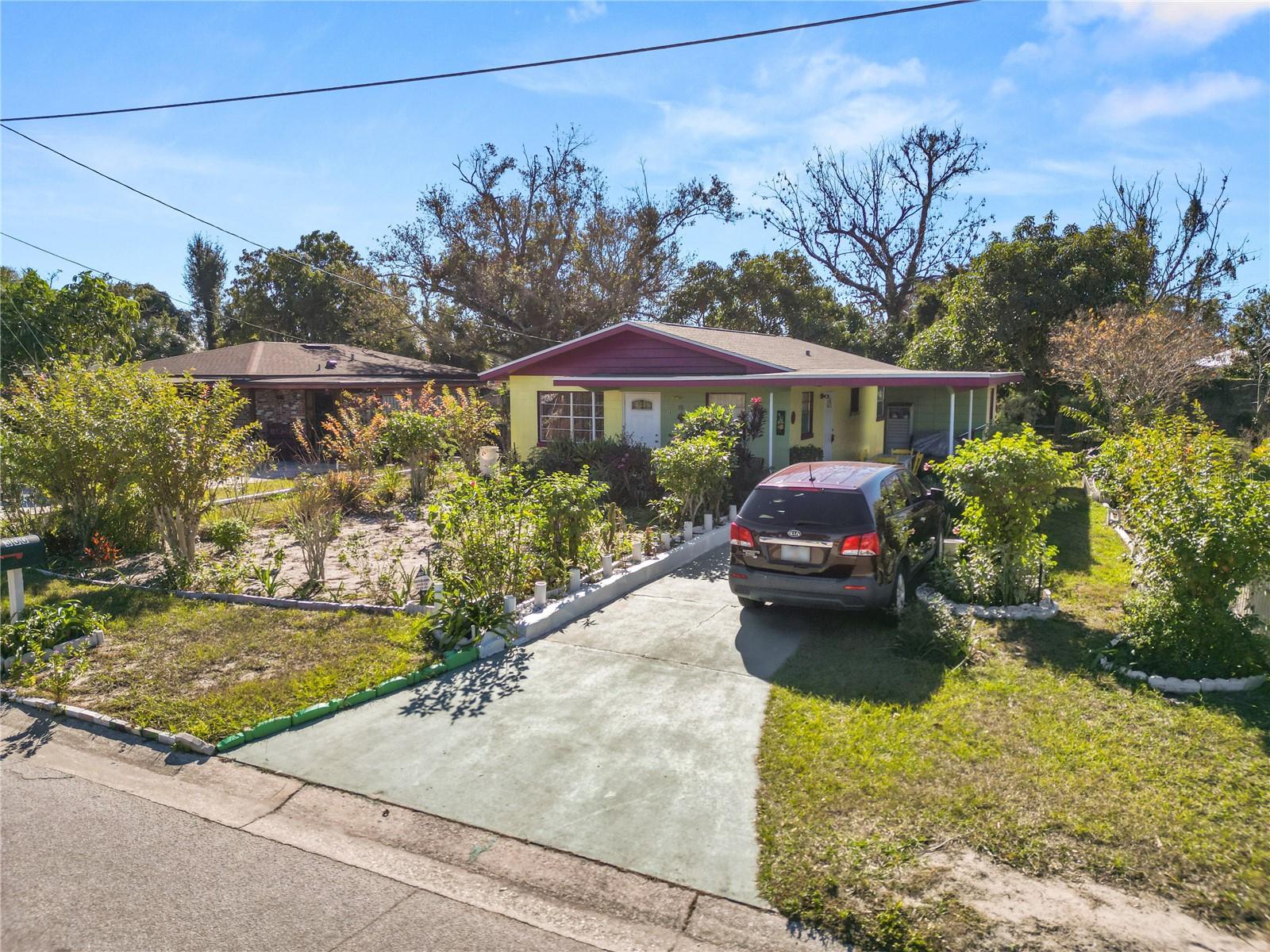 300 AVENUE V NE, WINTER HAVEN, FL, 33881