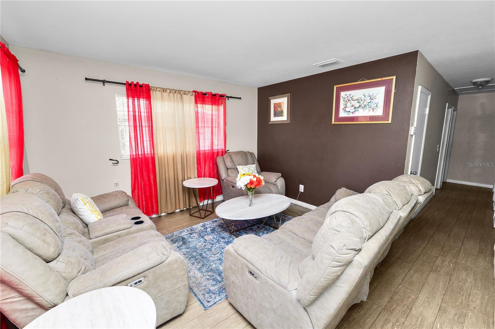 300 AVENUE V NE, WINTER HAVEN, FL, 33881