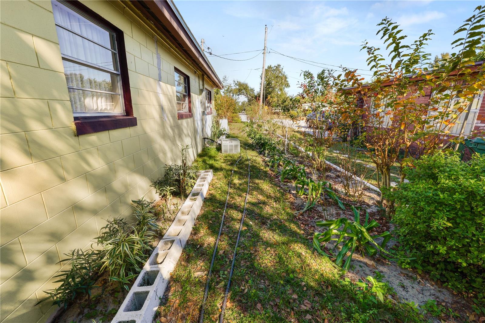 300 AVENUE V NE, WINTER HAVEN, FL, 33881