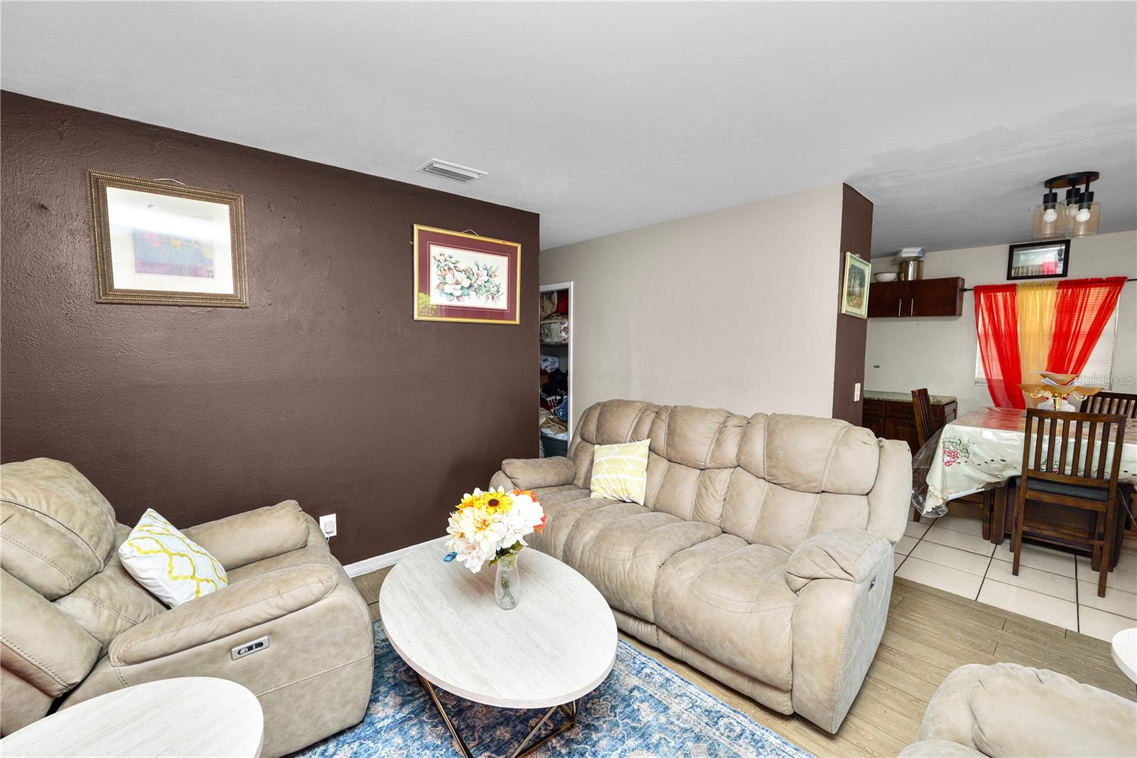 300 AVENUE V NE, WINTER HAVEN, FL, 33881