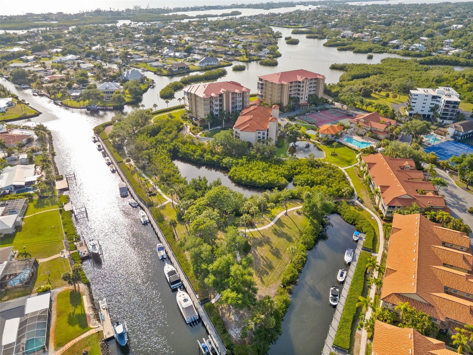 6100 JESSIE HARBOR DR #202, OSPREY, FL, 34229