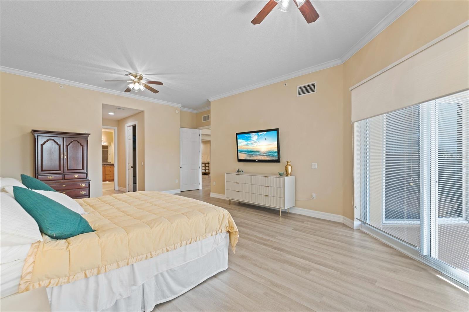 6100 JESSIE HARBOR DR #202, OSPREY, FL, 34229