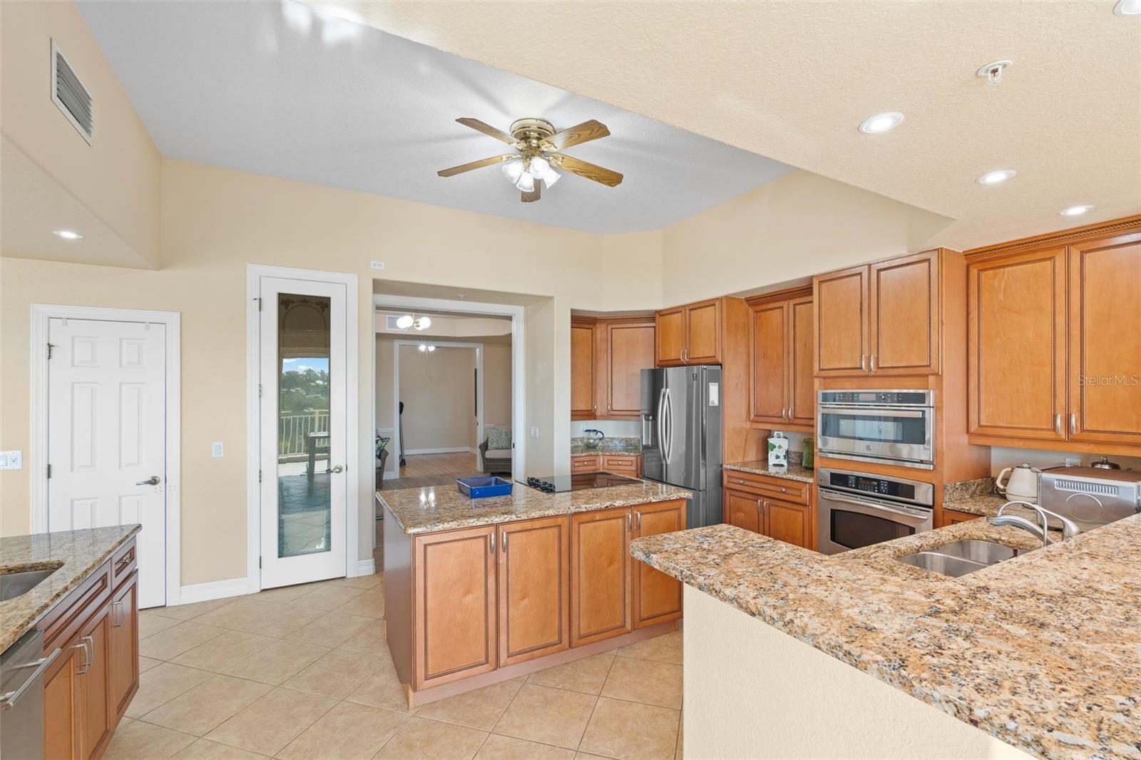 6100 JESSIE HARBOR DR #202, OSPREY, FL, 34229