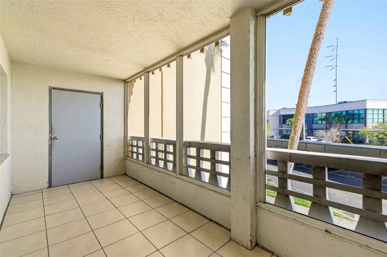 8950 PARK BLVD #201, SEMINOLE, FL, 33777