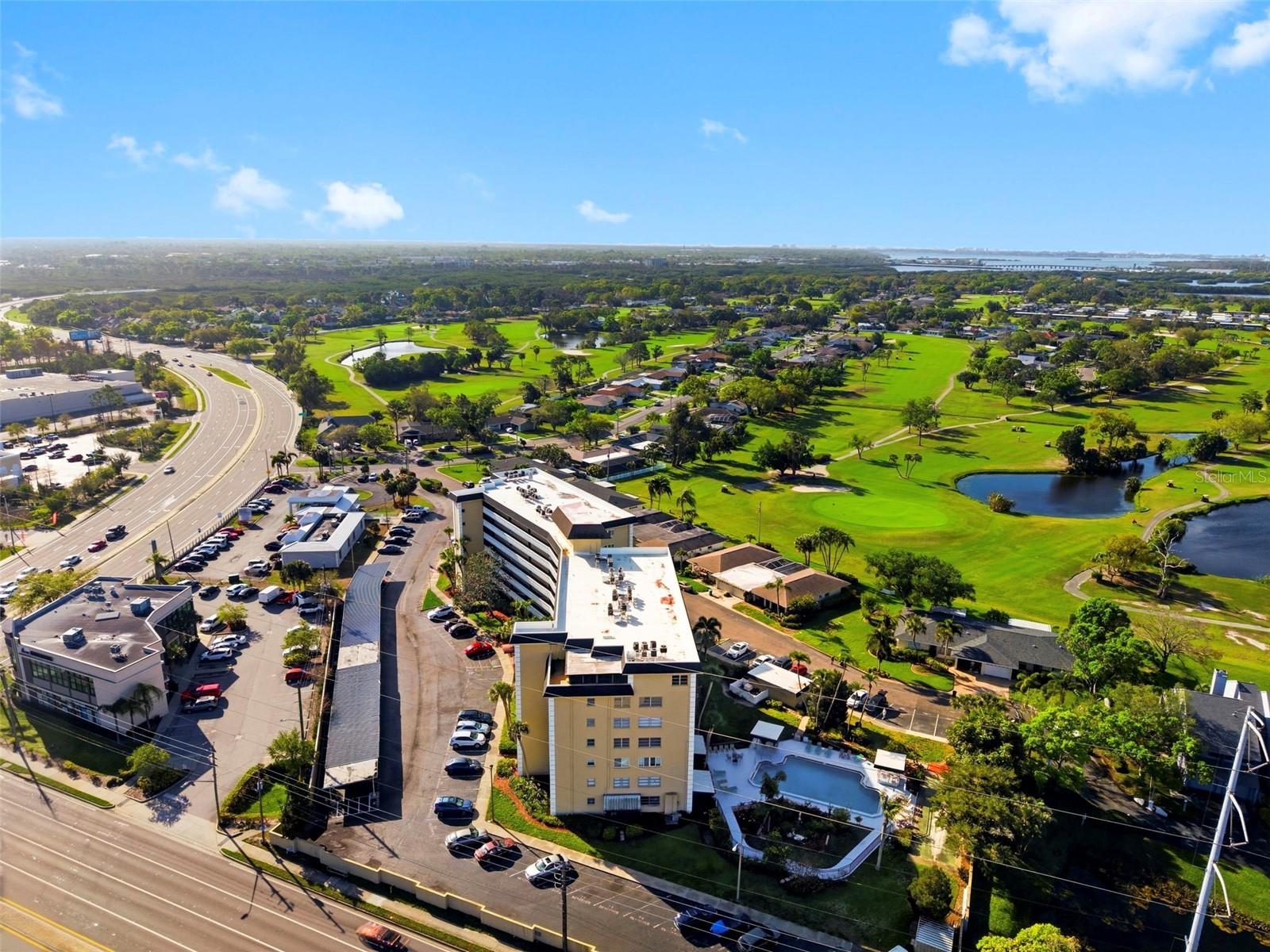 8950 PARK BLVD #201, SEMINOLE, FL, 33777