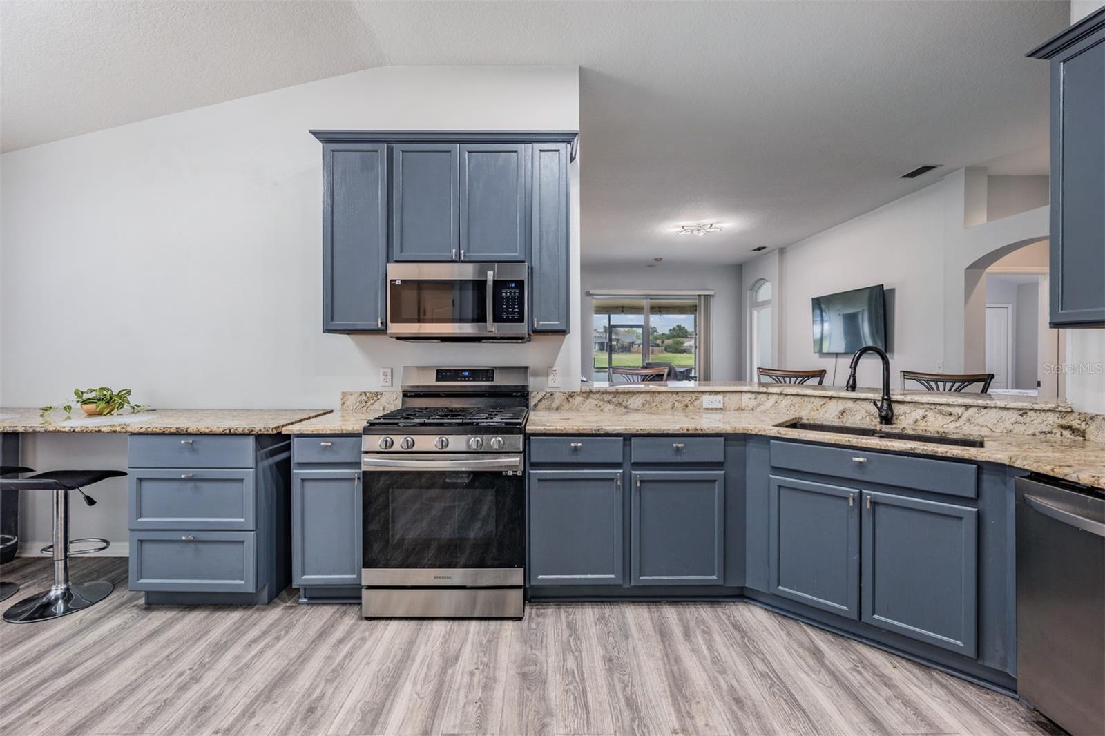 12813 STANDBRIDGE DR, RIVERVIEW, FL, 33579