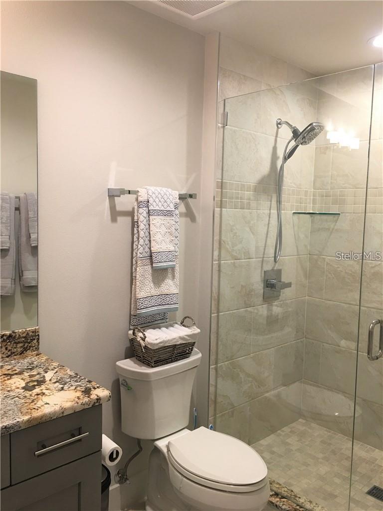 6030 CARLTON AVE, SARASOTA, FL, 34231