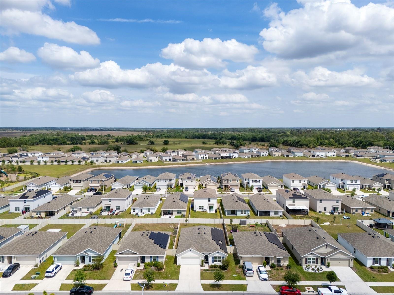 16742 SUNBURST LAKE ST, WIMAUMA, FL, 33598