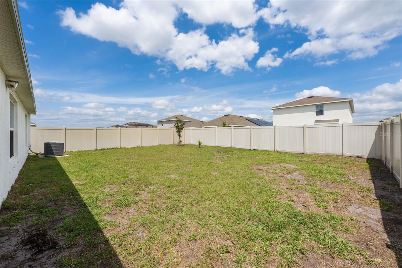 16742 SUNBURST LAKE ST, WIMAUMA, FL, 33598