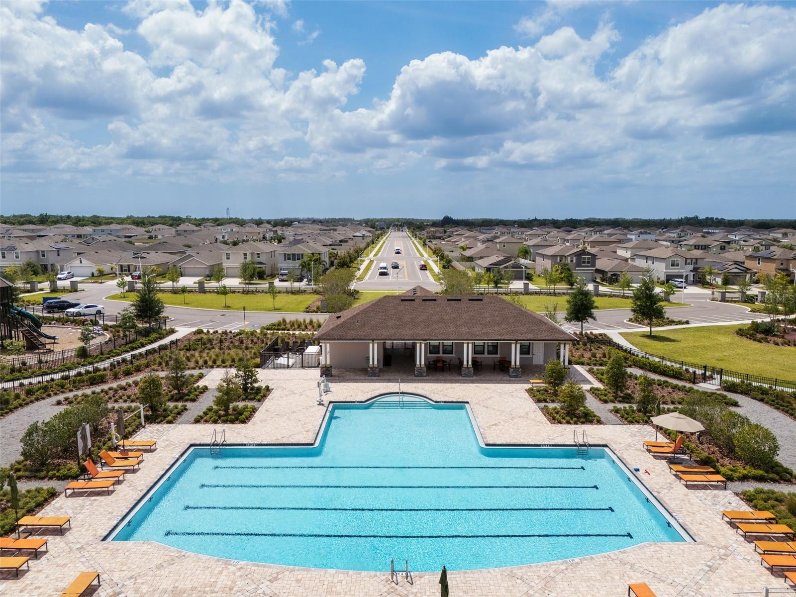 16742 SUNBURST LAKE ST, WIMAUMA, FL, 33598