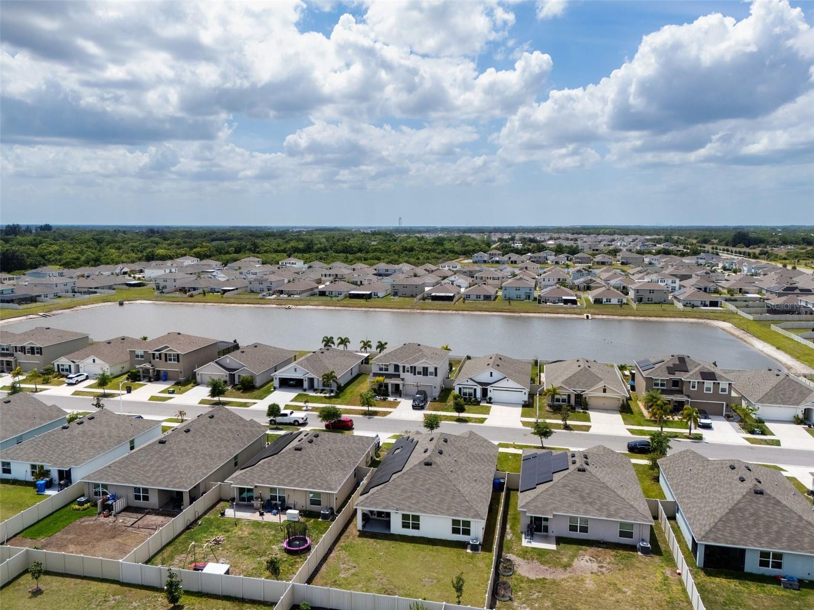 16742 SUNBURST LAKE ST, WIMAUMA, FL, 33598