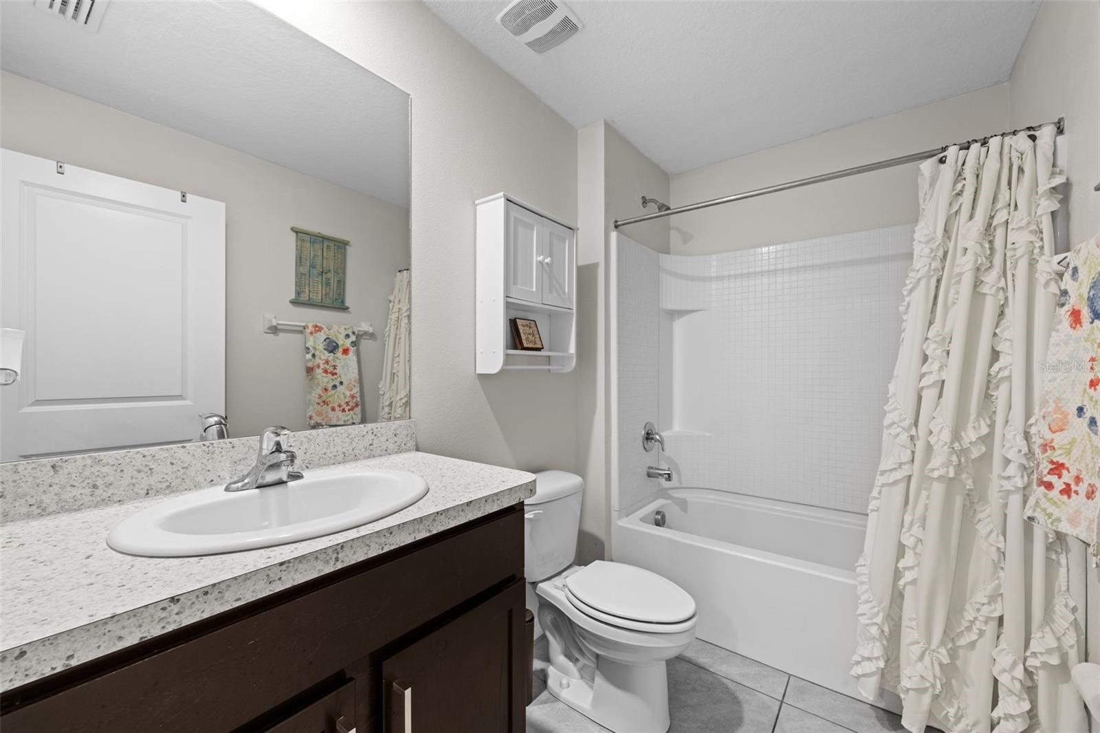 16742 SUNBURST LAKE ST, WIMAUMA, FL, 33598