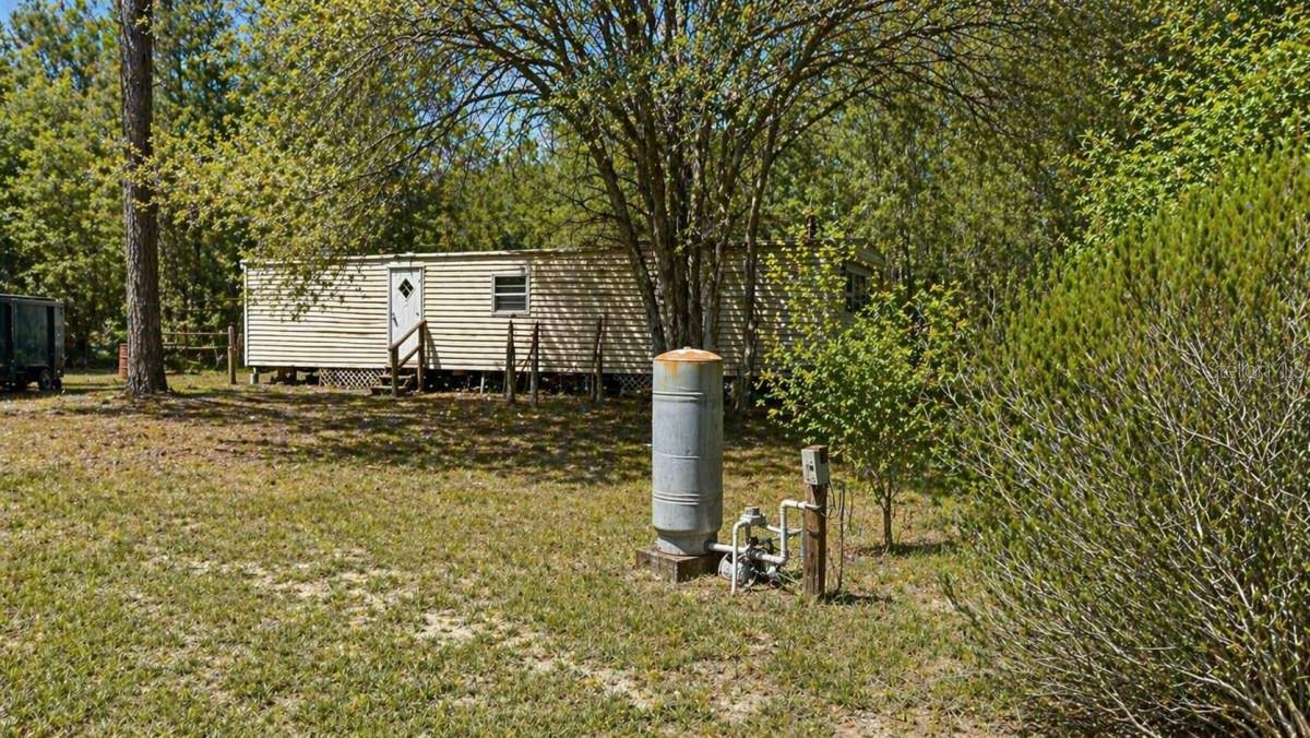 11281 NE 64TH PL, WILLISTON, FL, 32696