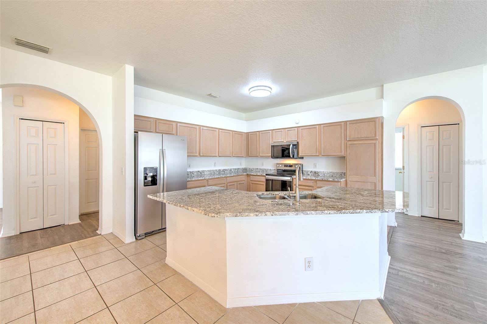 13022 CARLINGTON LN, RIVERVIEW, FL, 33579