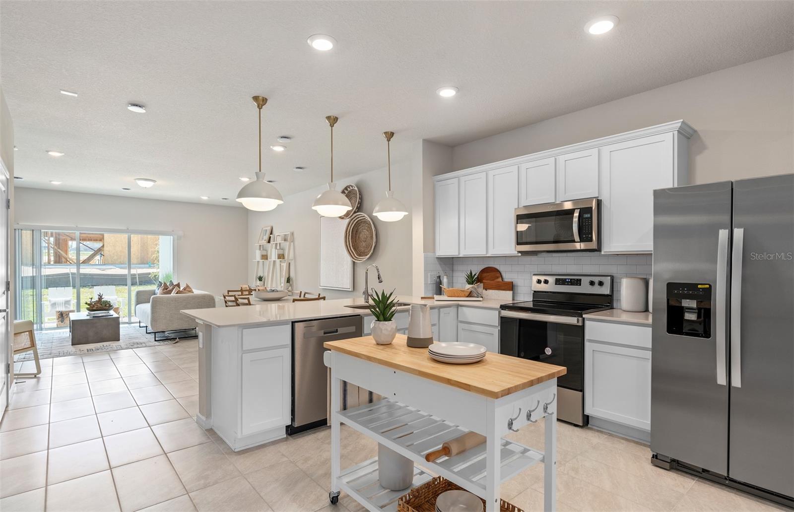 4292 CHESTER SPRINGS BLVD, DAVENPORT, FL, 33837