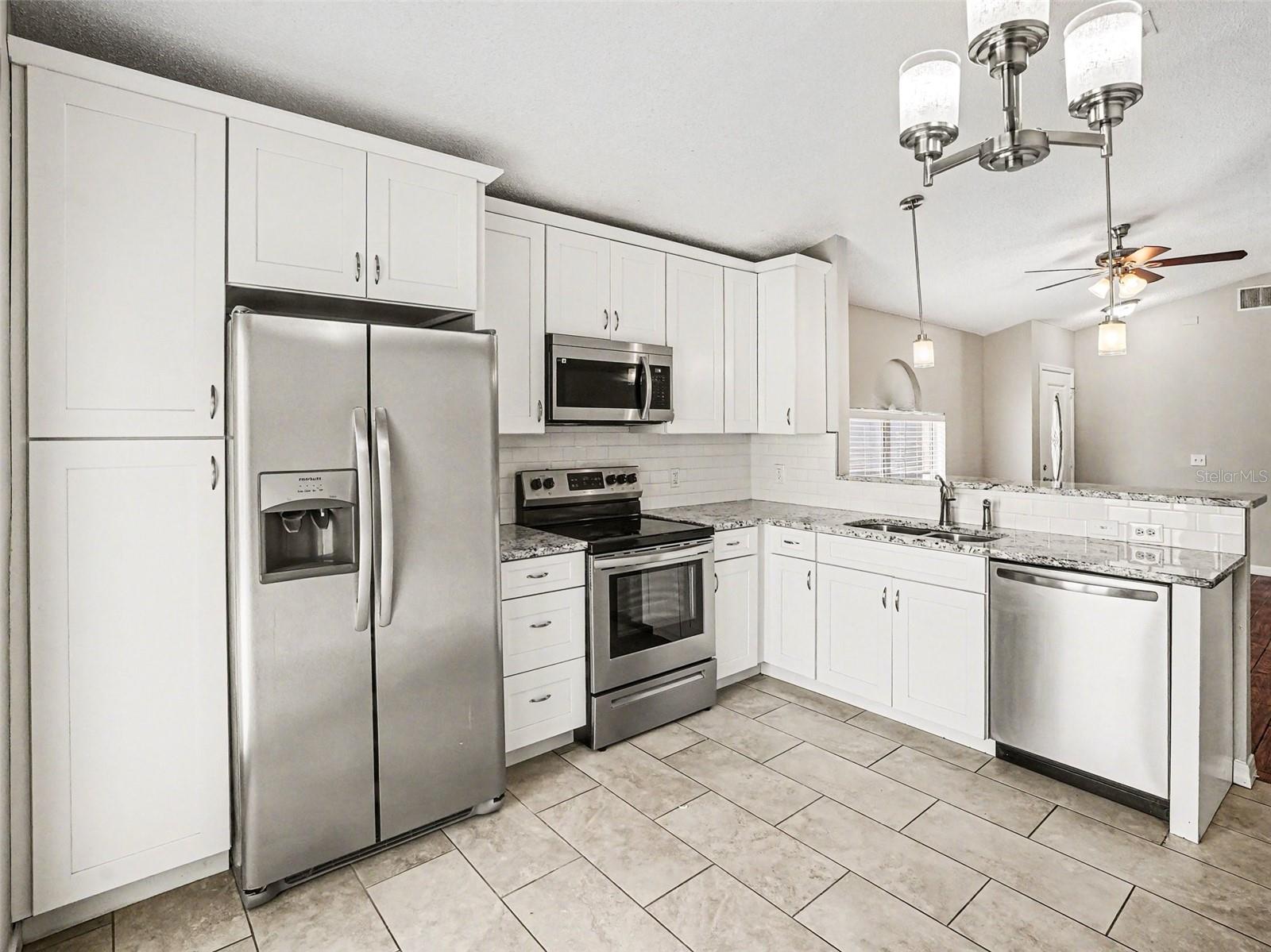 6879 BELMAR DR, ORLANDO, FL, 32807