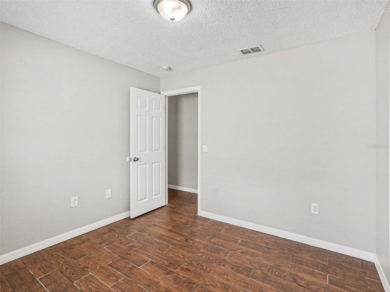 6879 BELMAR DR, ORLANDO, FL, 32807