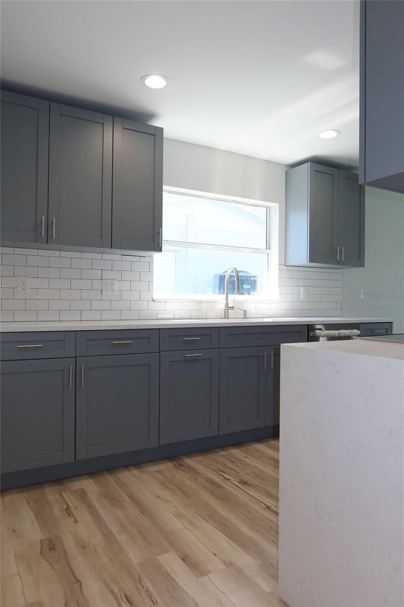 4240 FLORAMAR TER, NEW PORT RICHEY, FL, 34652