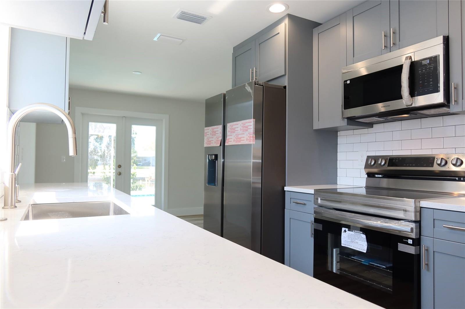 4240 FLORAMAR TER, NEW PORT RICHEY, FL, 34652