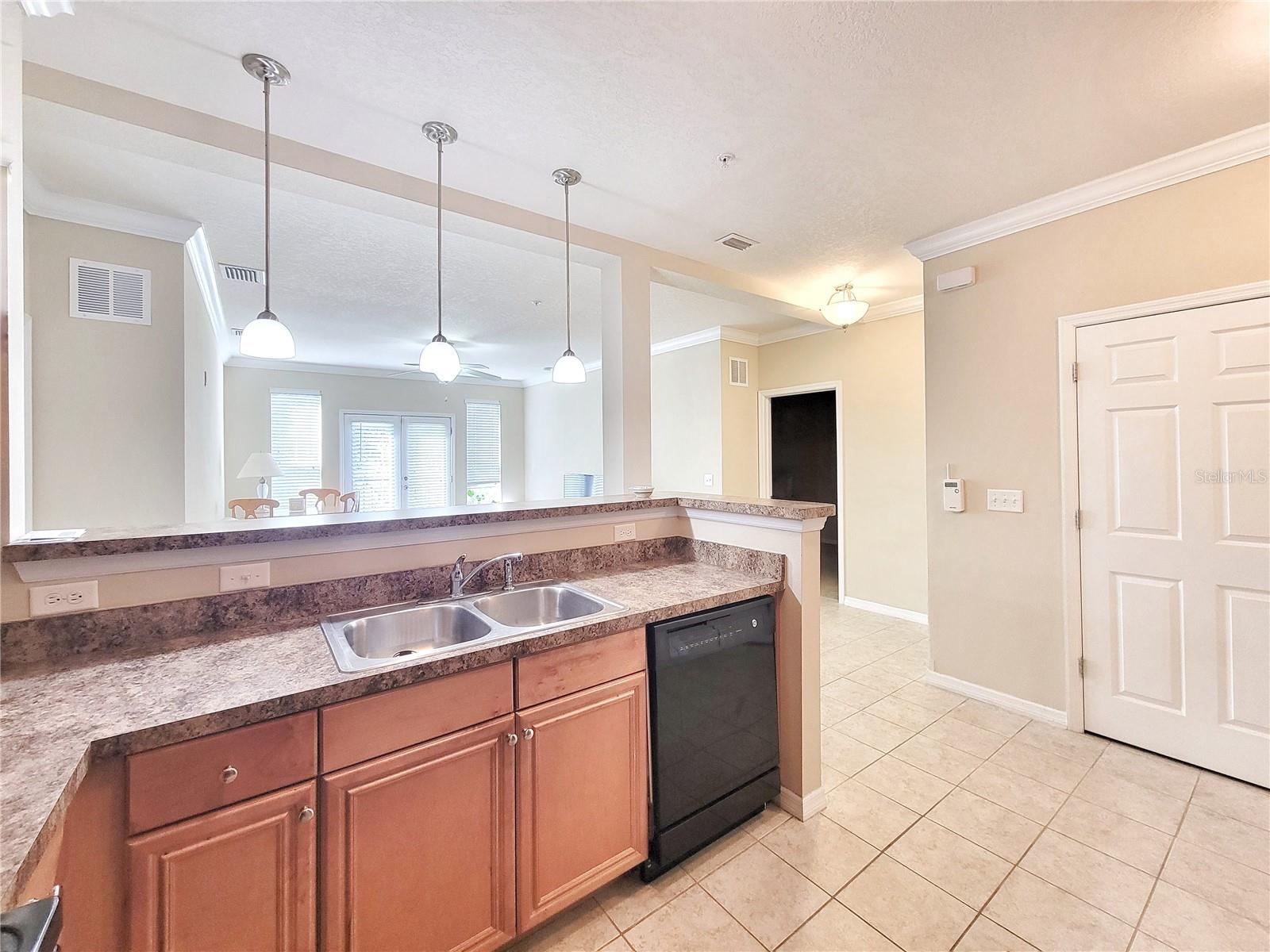1185 SW 9TH RD #306, GAINESVILLE, FL, 32601
