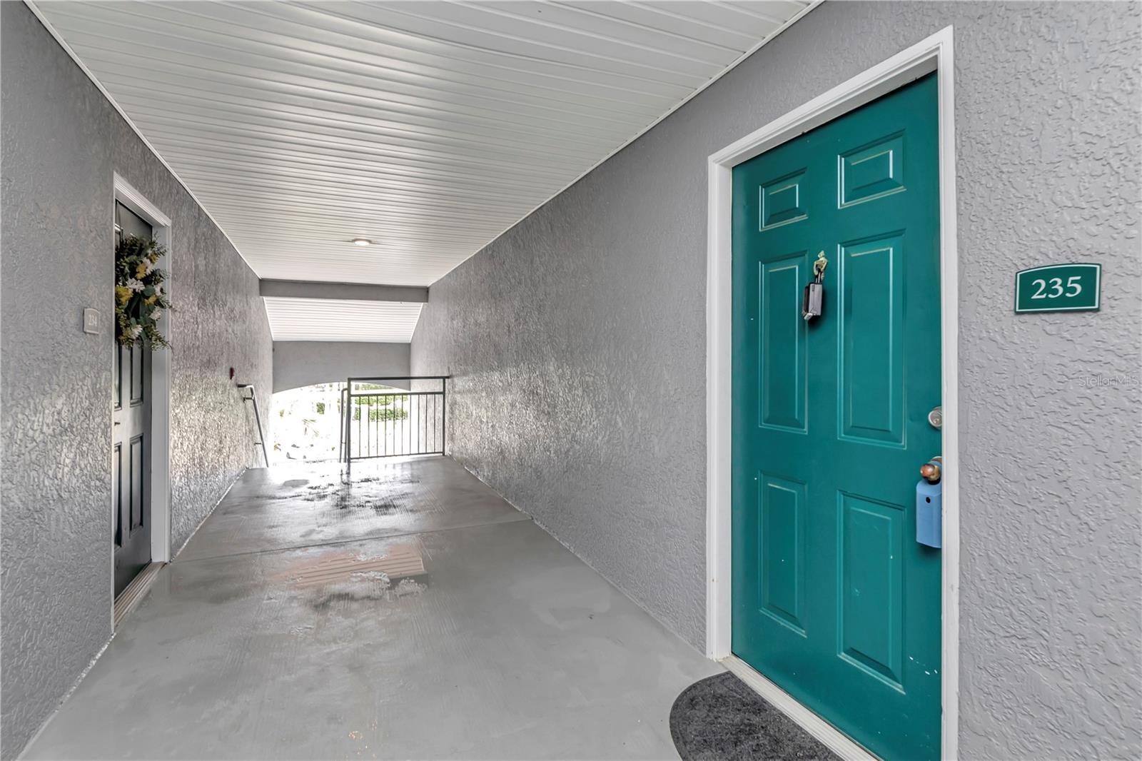 18001 RICHMOND PLACE DR #235, TAMPA, FL, 33647