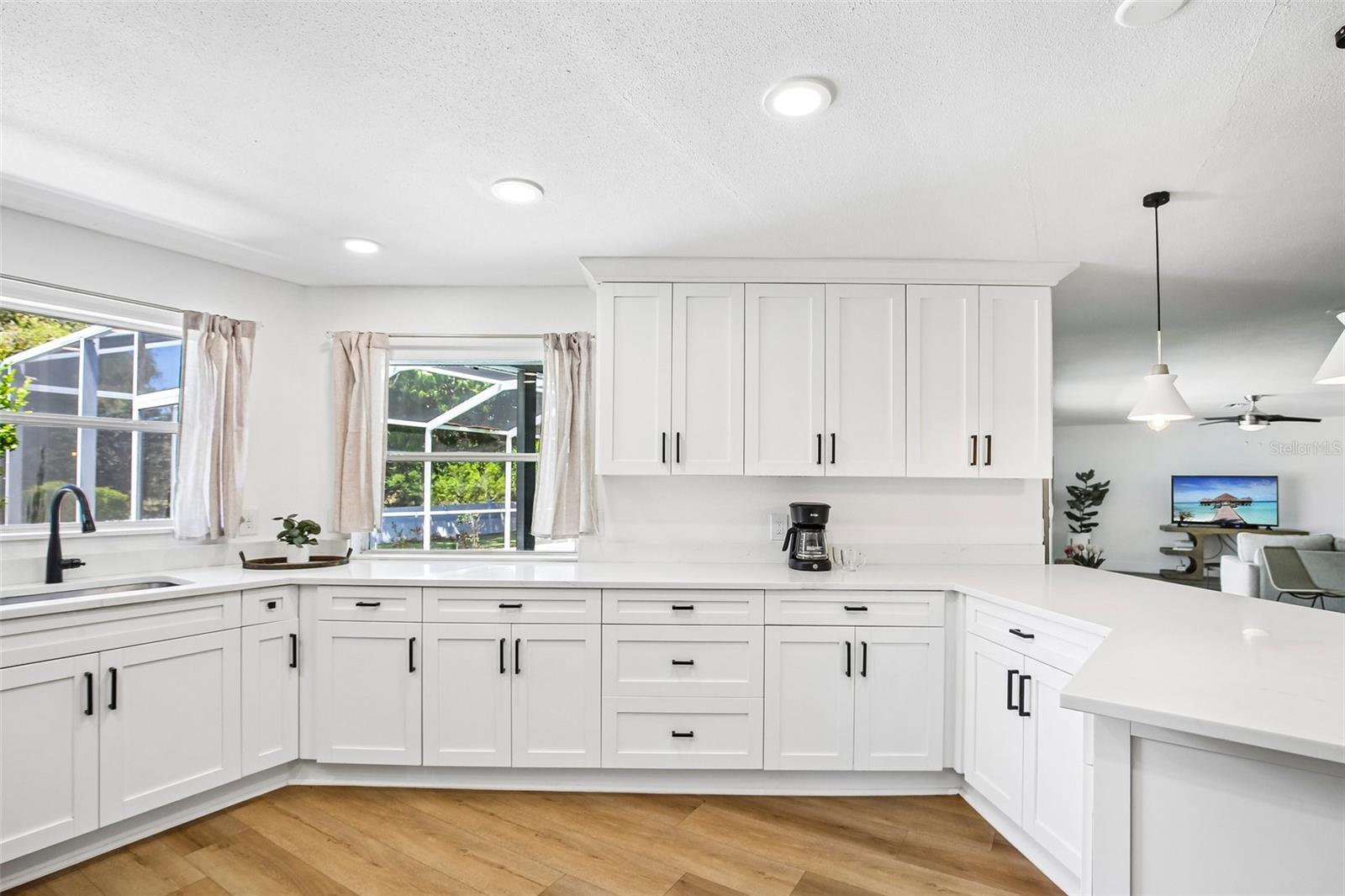 9622 OAKHURST RD, SEMINOLE, FL, 33776