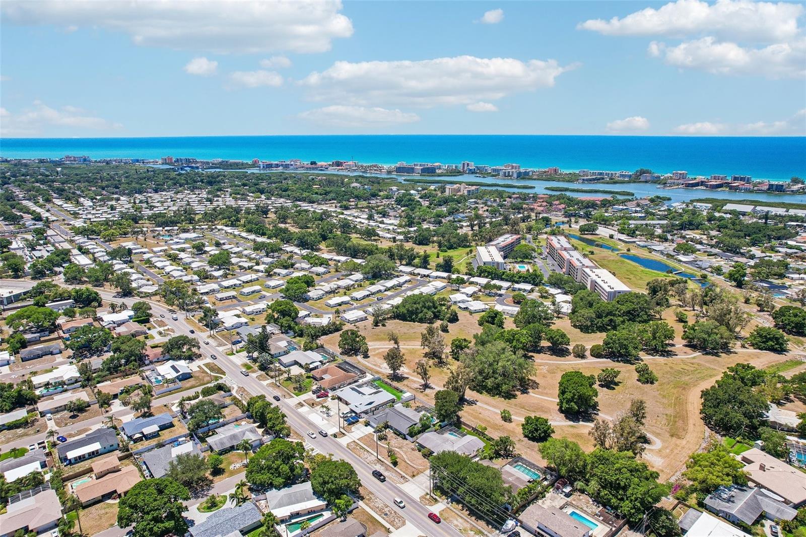 9622 OAKHURST RD, SEMINOLE, FL, 33776