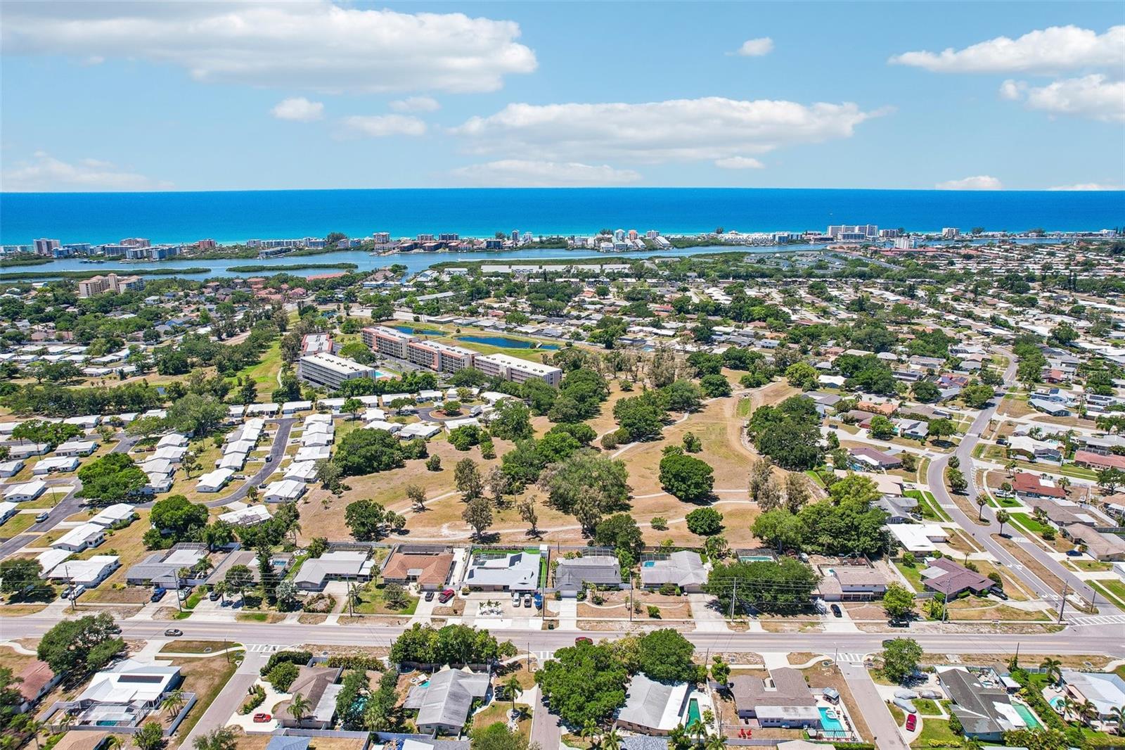 9622 OAKHURST RD, SEMINOLE, FL, 33776