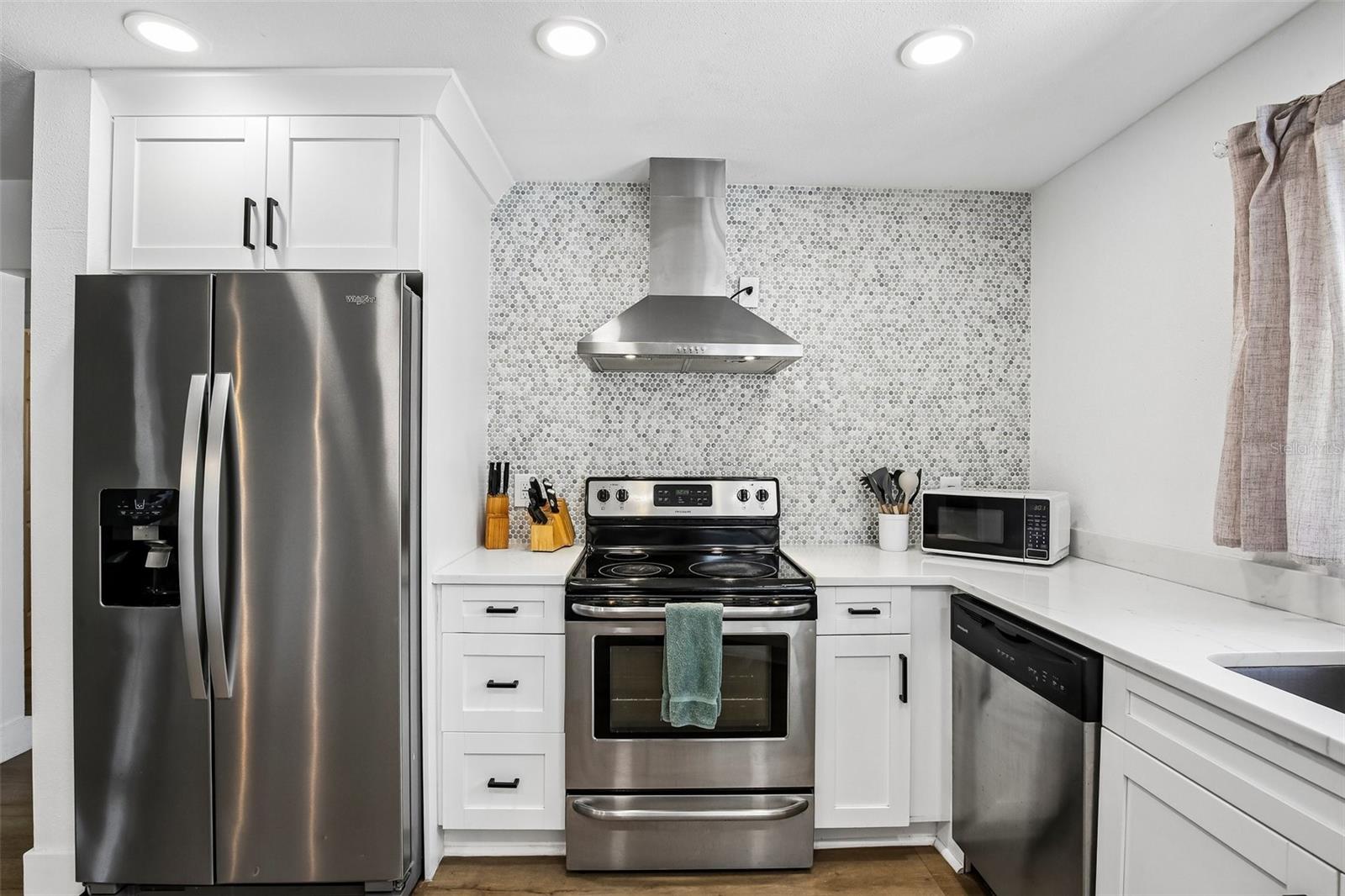 9622 OAKHURST RD, SEMINOLE, FL, 33776