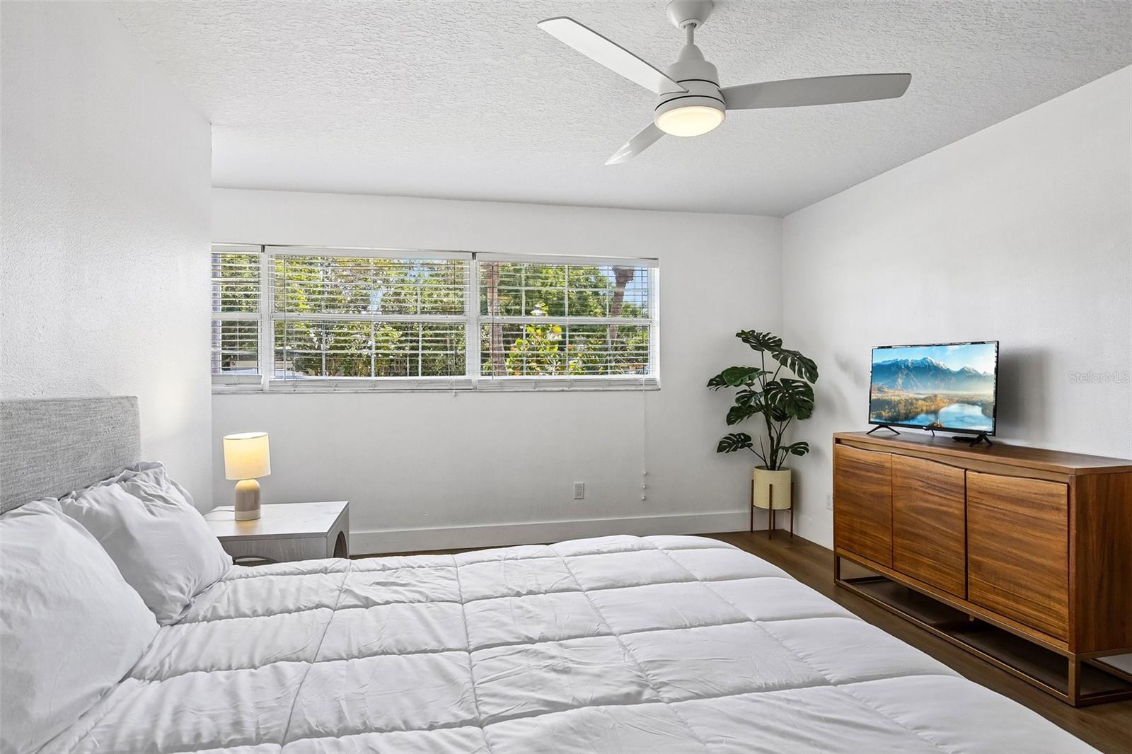 9622 OAKHURST RD, SEMINOLE, FL, 33776