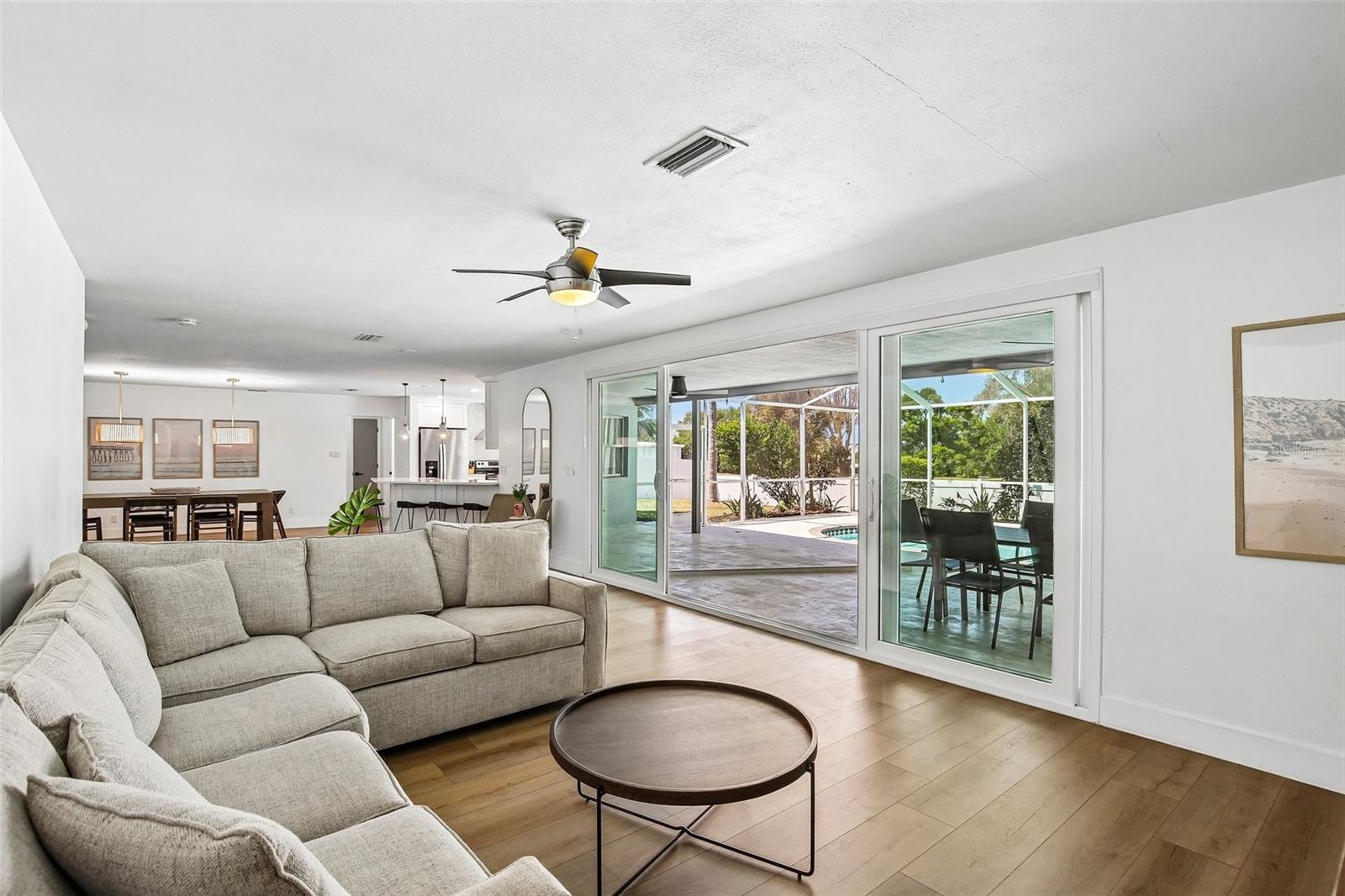 9622 OAKHURST RD, SEMINOLE, FL, 33776