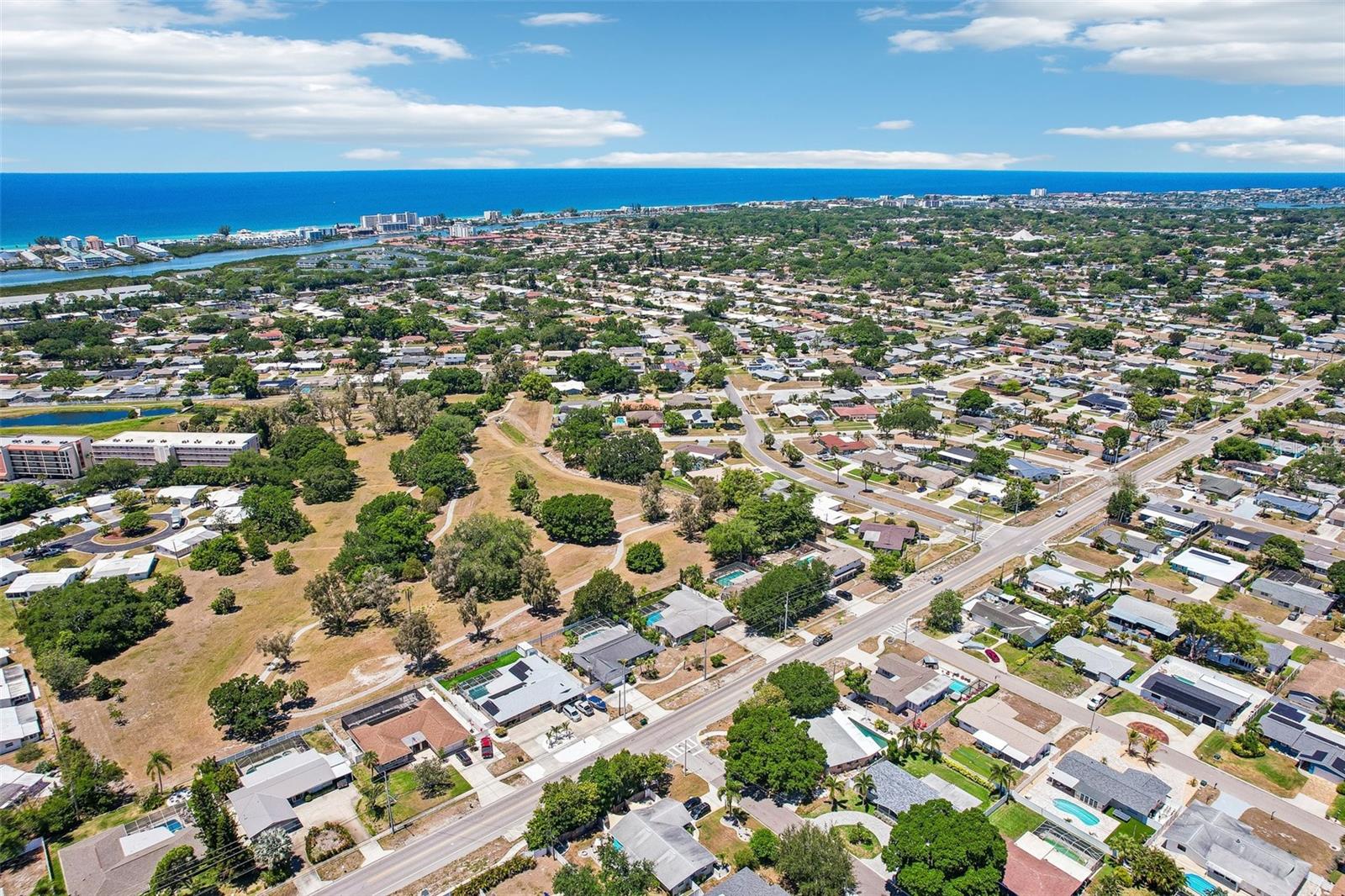 9622 OAKHURST RD, SEMINOLE, FL, 33776