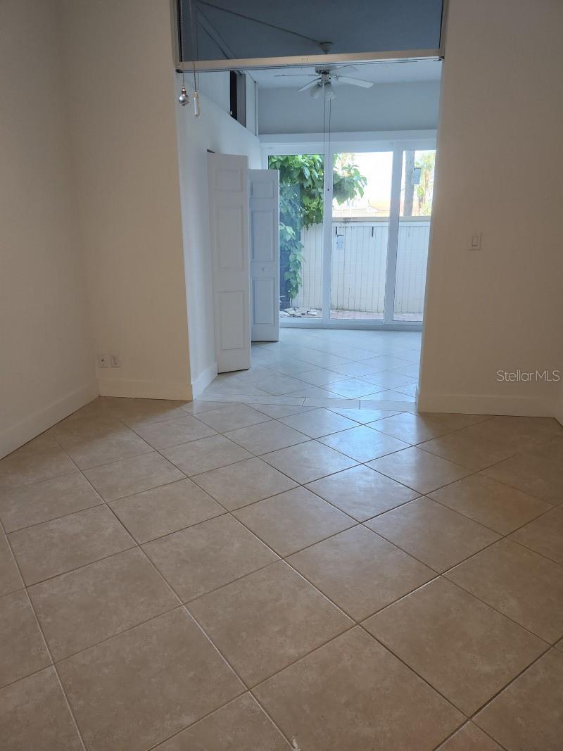 7400 SUN ISLAND DR S #107, SOUTH PASADENA, FL, 33707