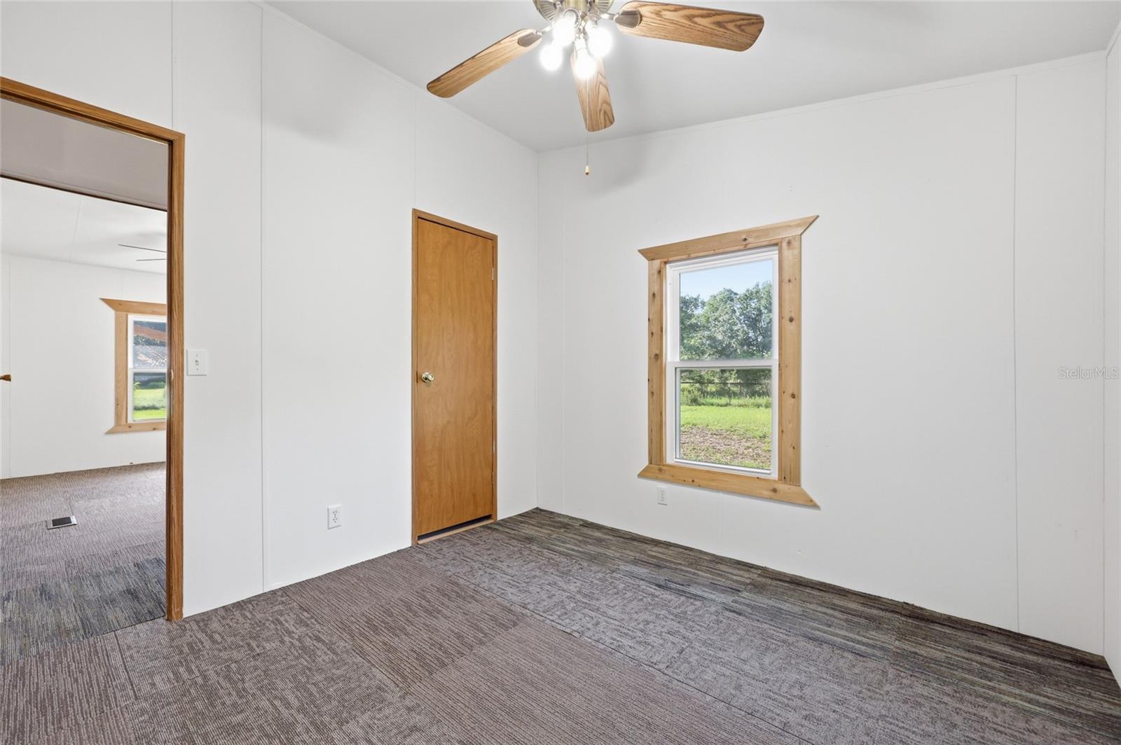 125 NW 40TH AVE, BELL, FL, 32619