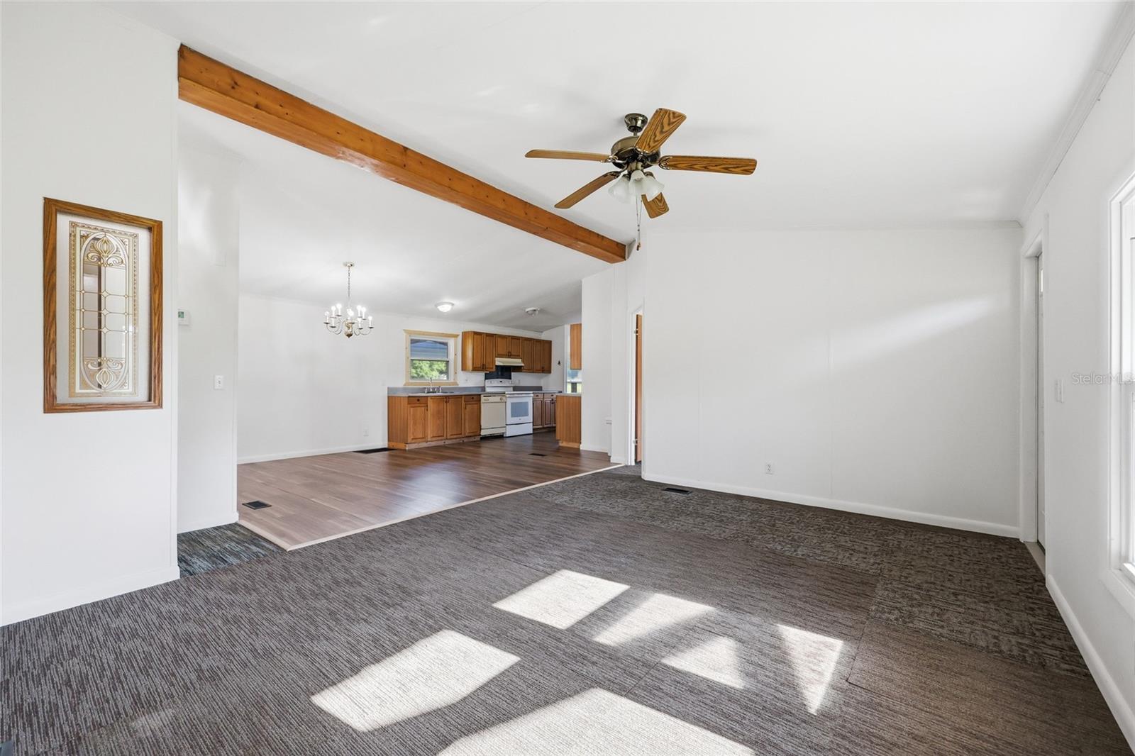 125 NW 40TH AVE, BELL, FL, 32619