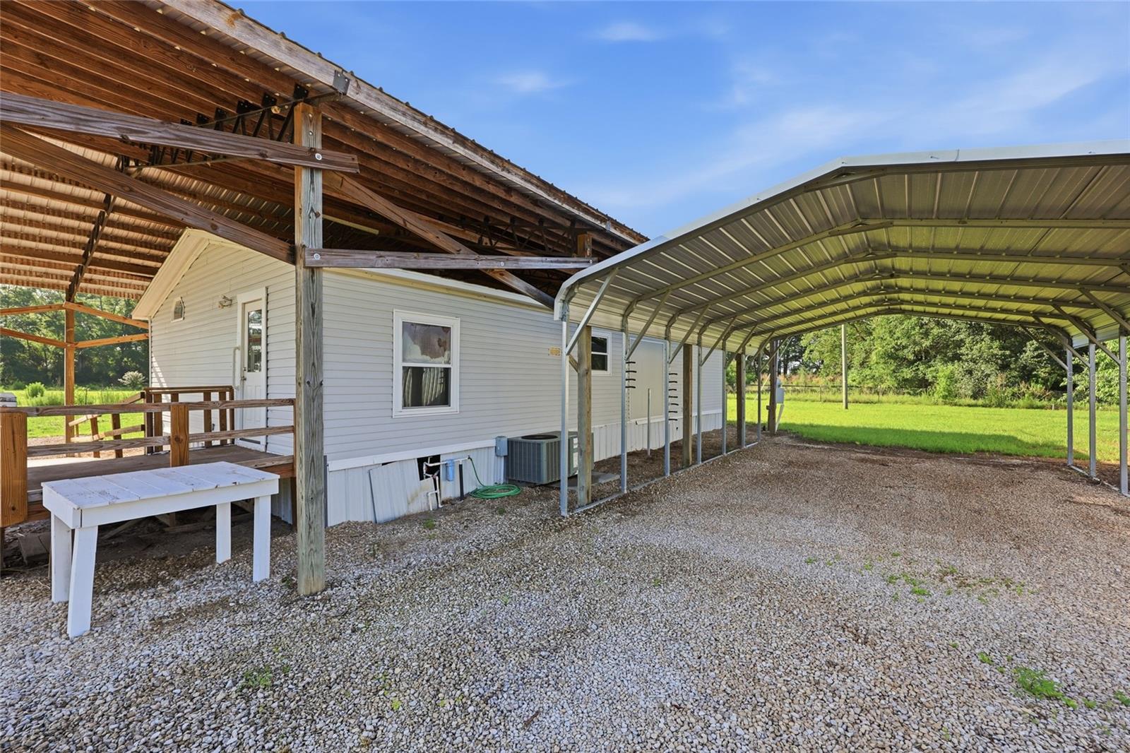 125 NW 40TH AVE, BELL, FL, 32619