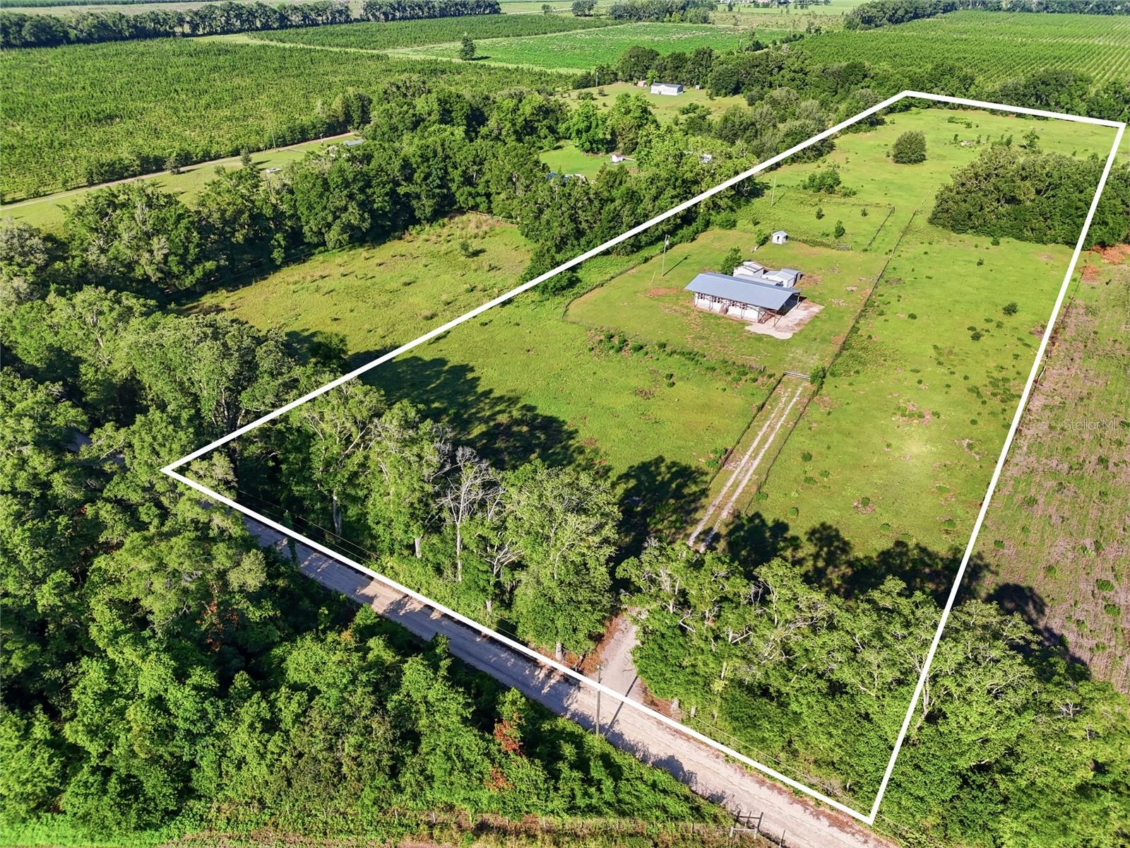 125 NW 40TH AVE, BELL, FL, 32619