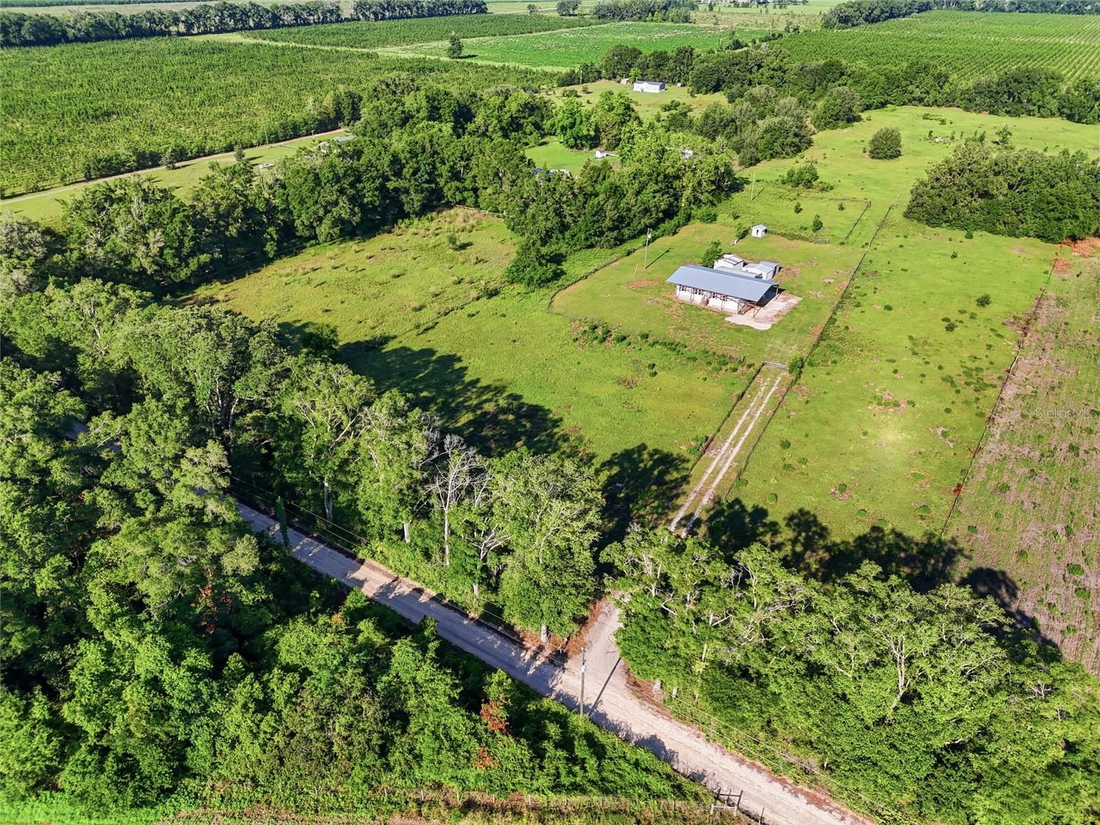 125 NW 40TH AVE, BELL, FL, 32619
