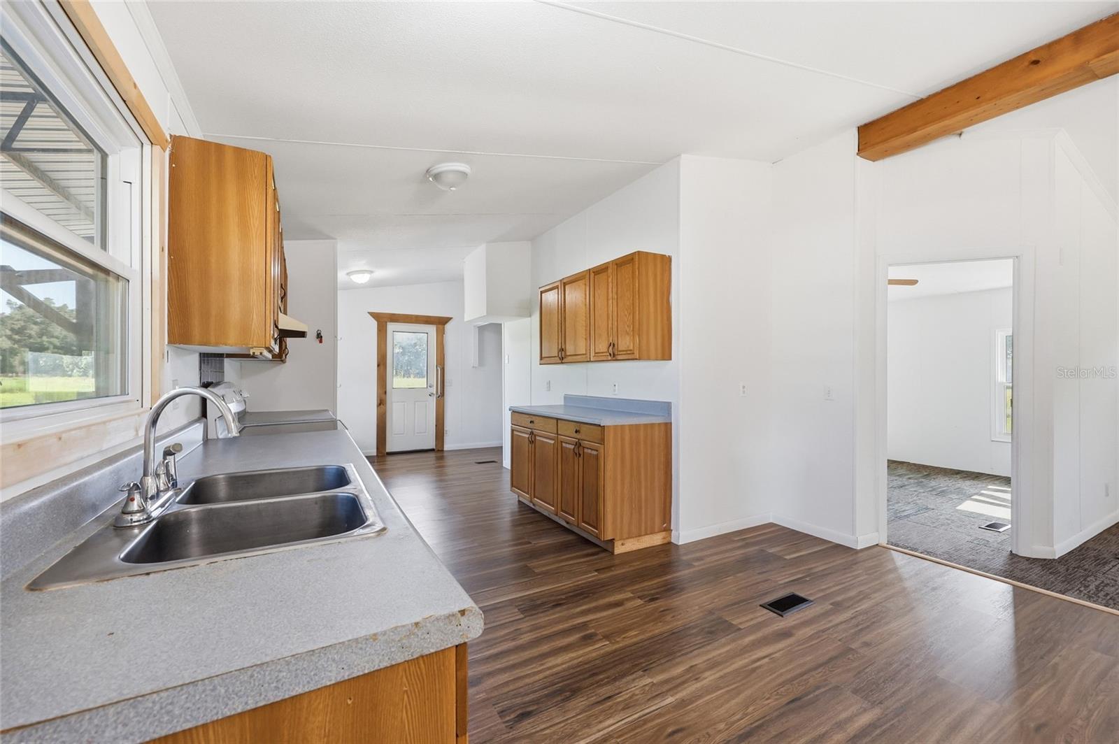 125 NW 40TH AVE, BELL, FL, 32619