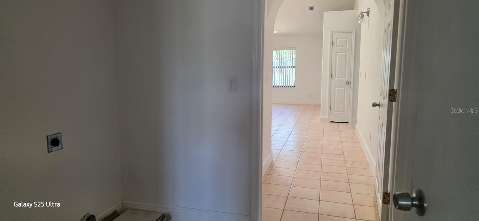 121 SE APRIL CT, PALM BAY, FL, 32909