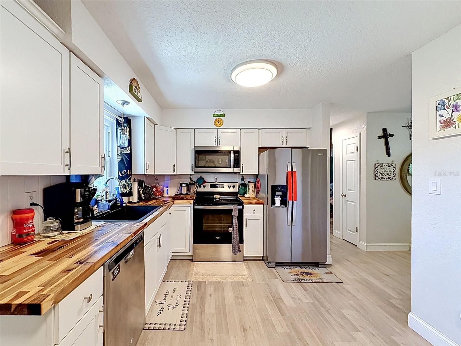 13944 1ST ST, DADE CITY, FL, 33525