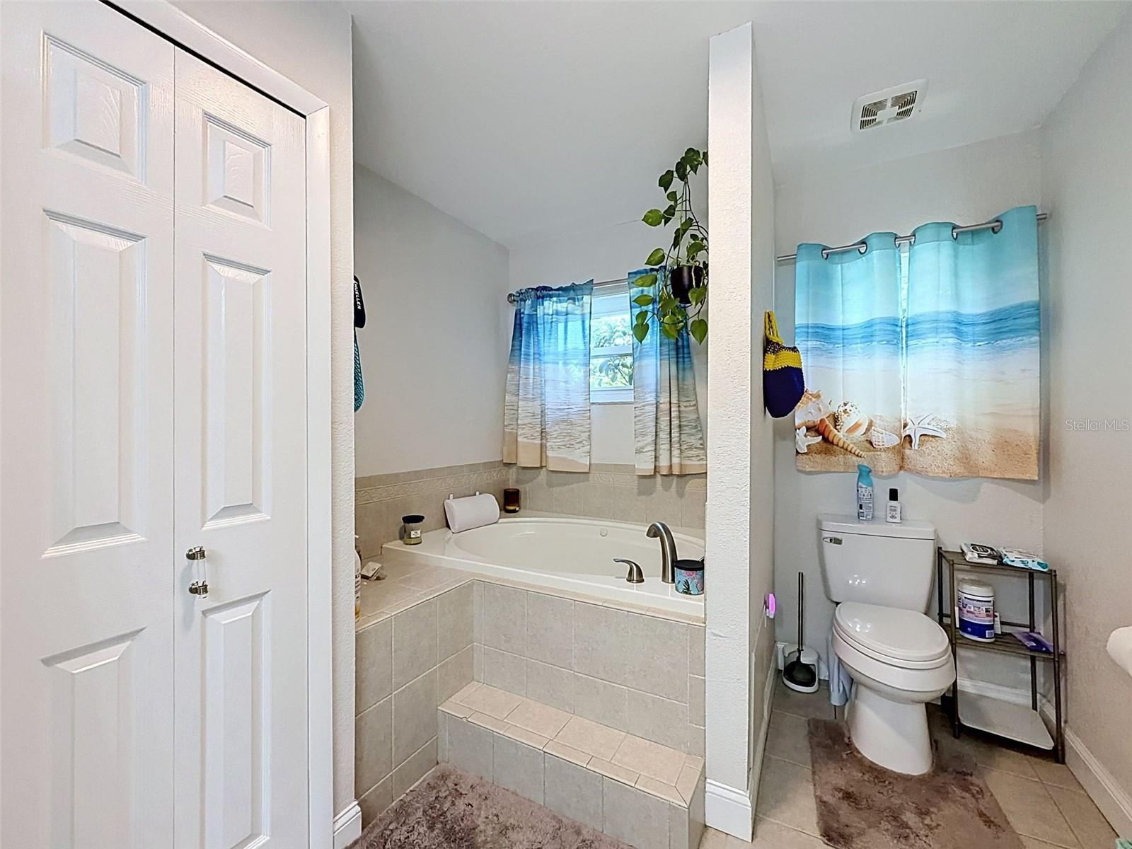 13944 1ST ST, DADE CITY, FL, 33525