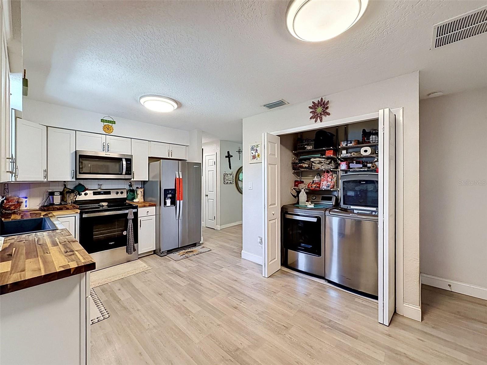 13944 1ST ST, DADE CITY, FL, 33525