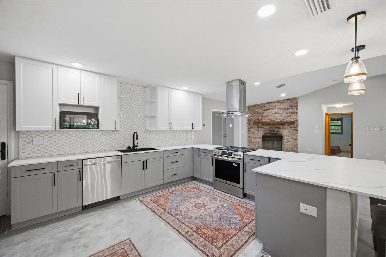 15700 DOE TRL, BROOKSVILLE, FL, 34601