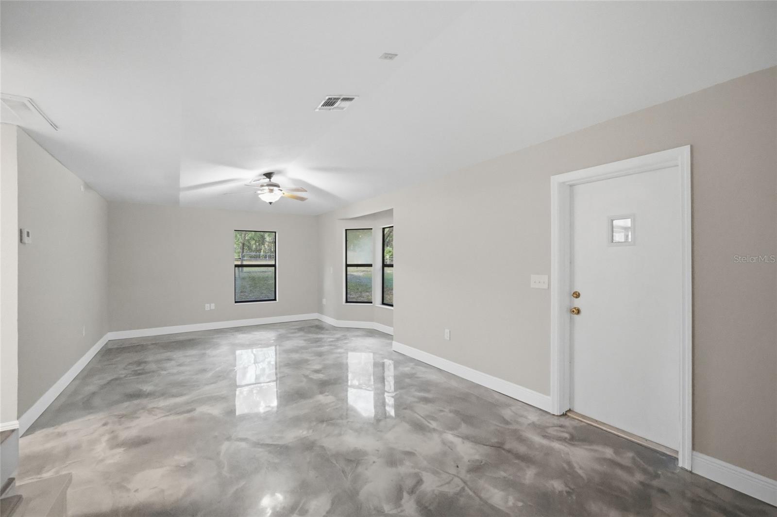 15700 DOE TRL, BROOKSVILLE, FL, 34601