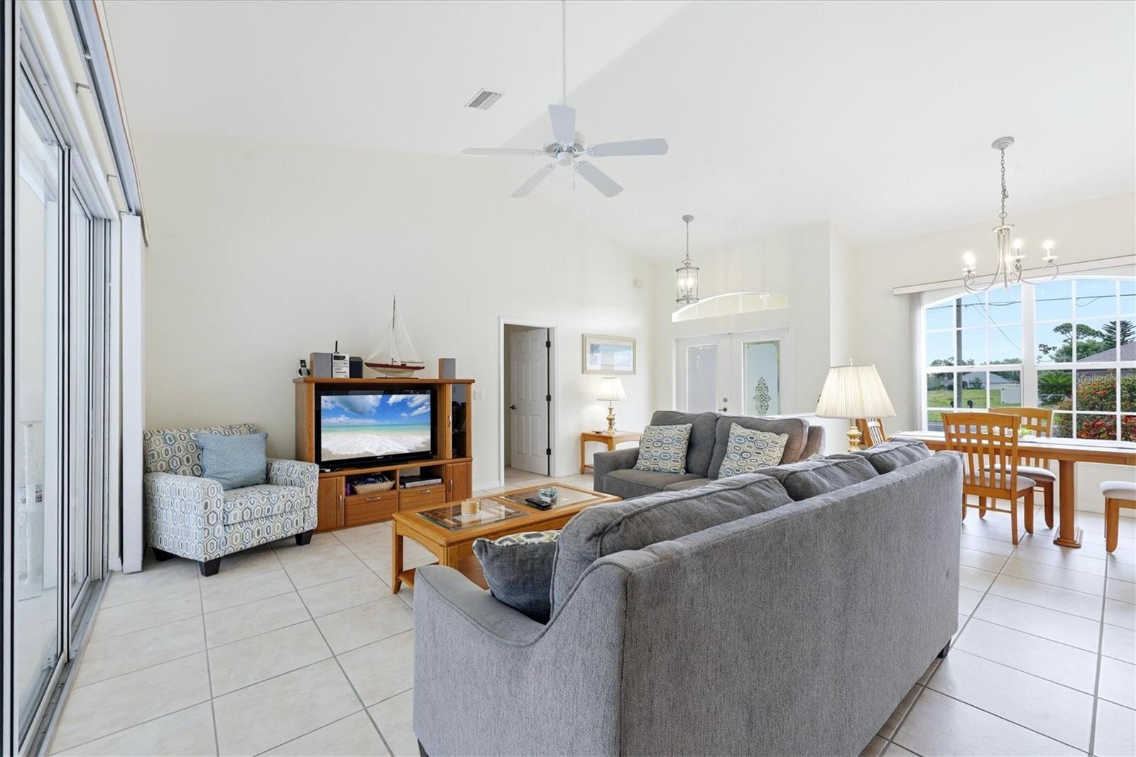 764 ROTONDA CIR, ROTONDA WEST, FL, 33947