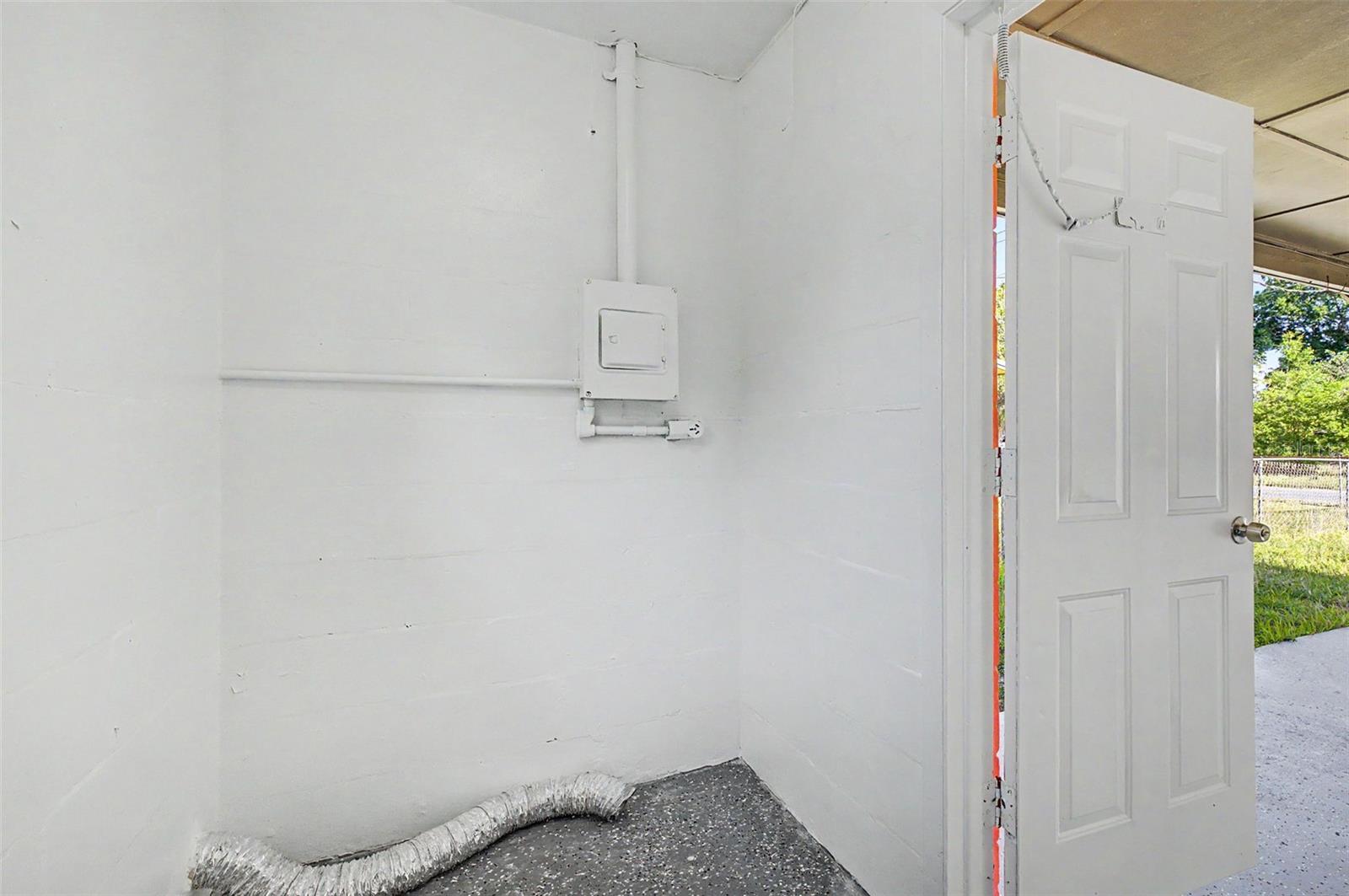 1807 E OHIO ST, PLANT CITY, FL, 33563