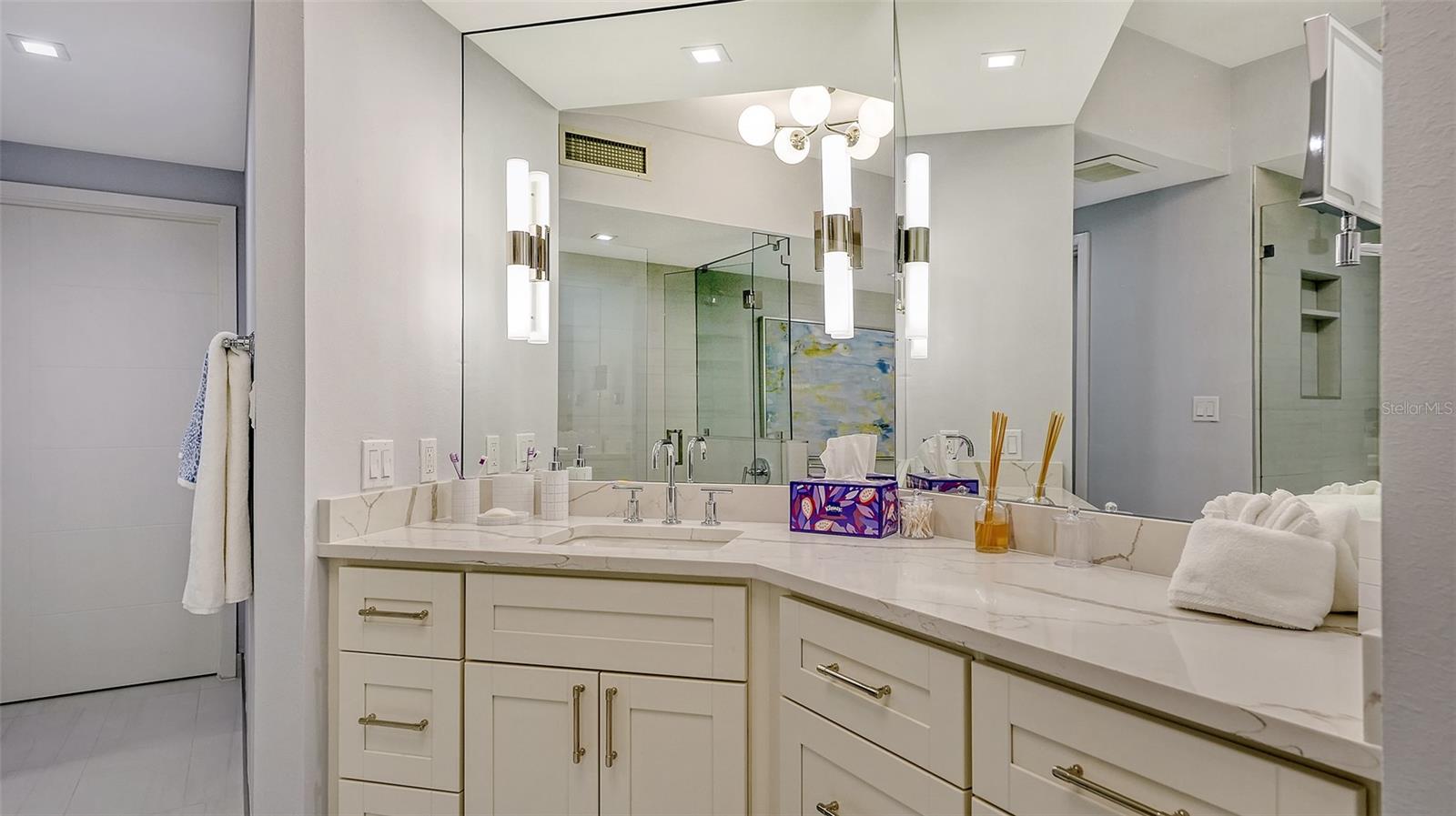 3060 GRAND BAY BLVD #172, LONGBOAT KEY, FL, 34228