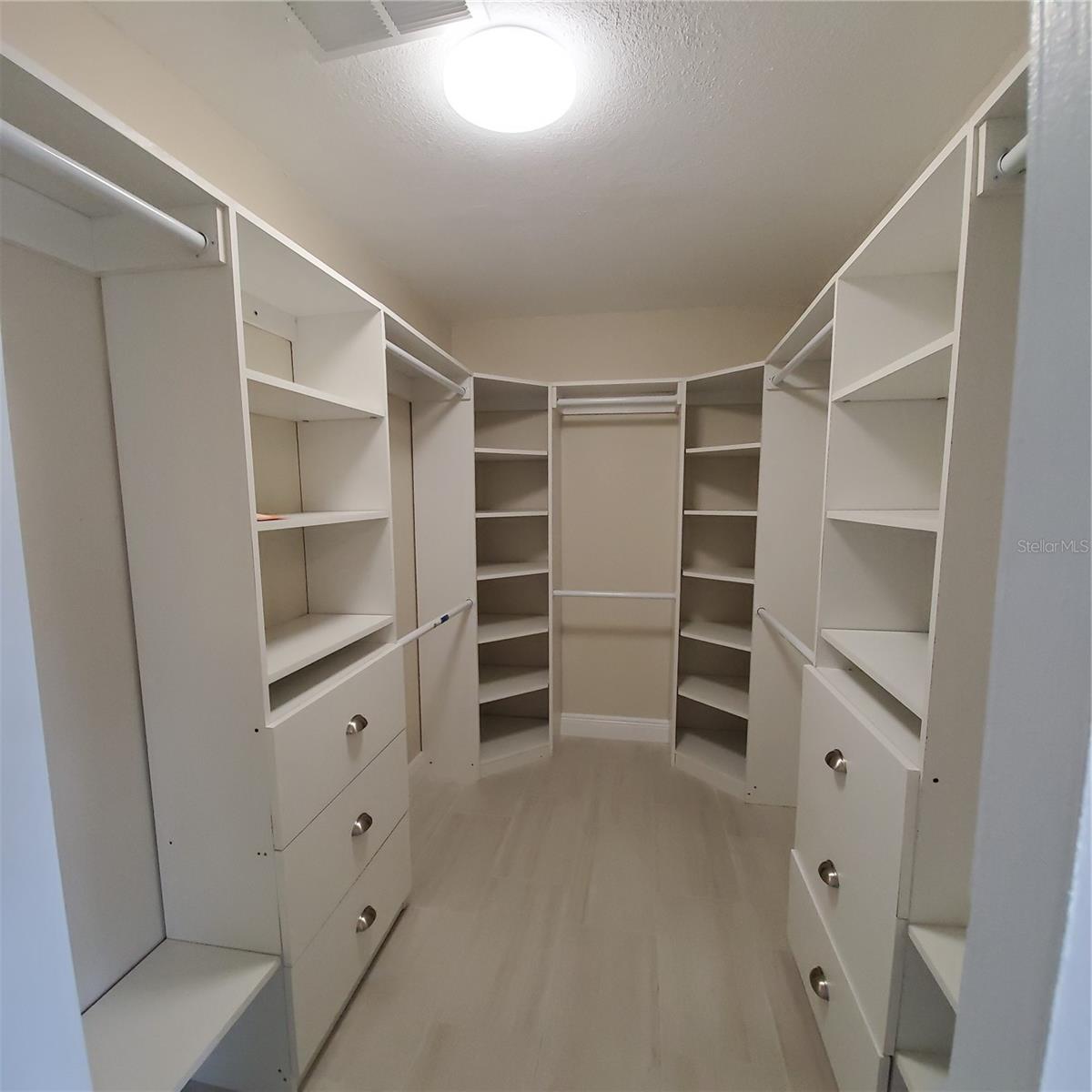 419 E KALEY ST, ORLANDO, FL, 32806